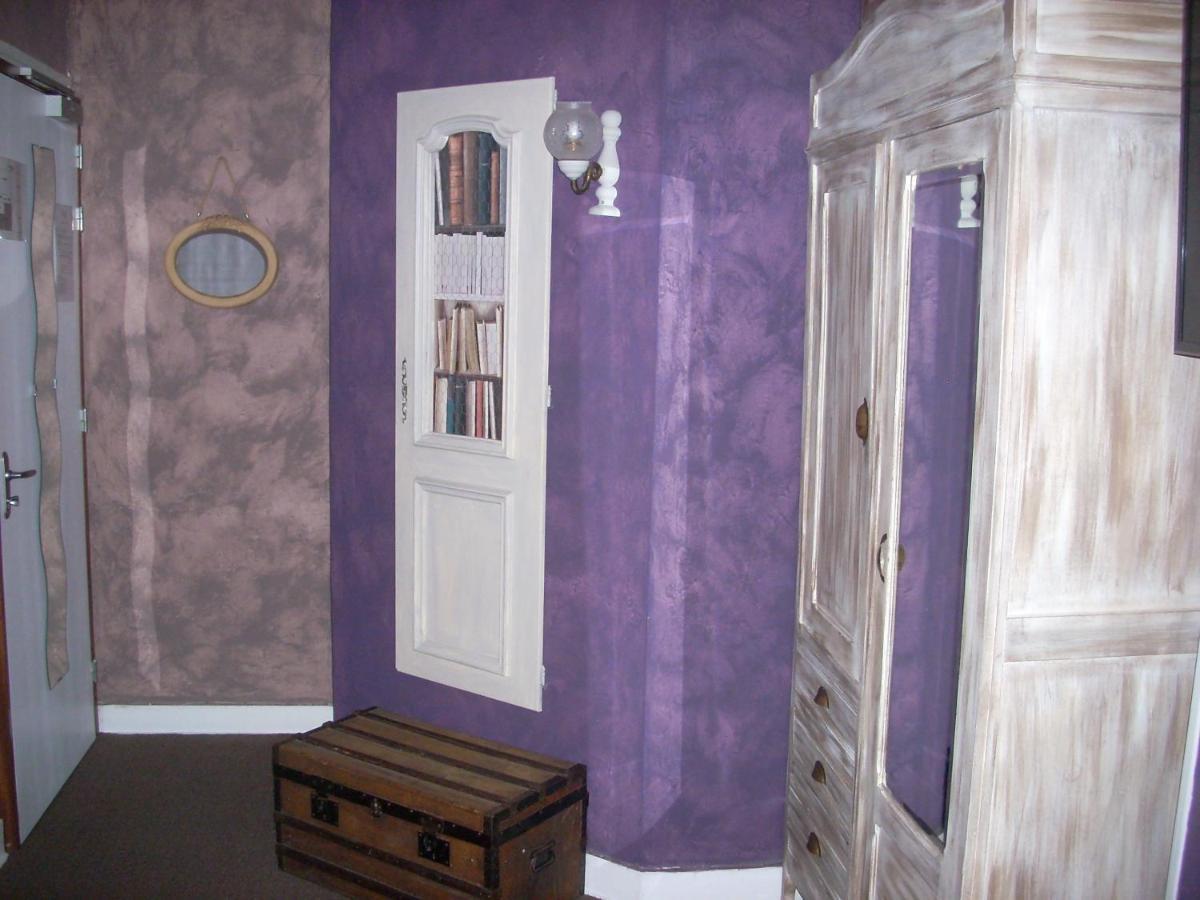 Du Chateau Hotel 2*